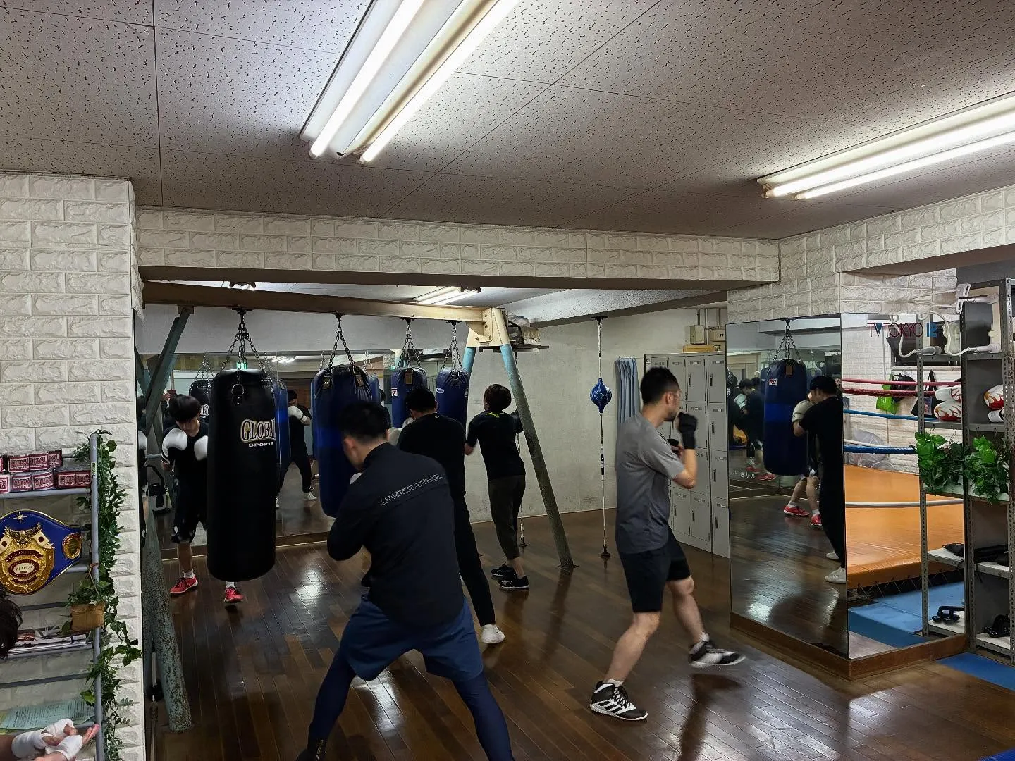 サンドバック打ち