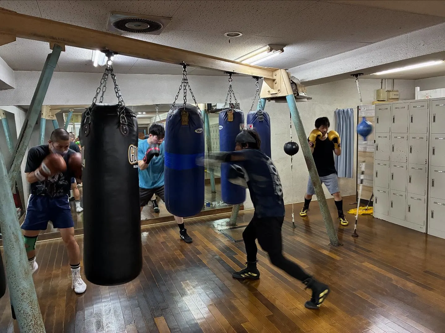 ボクシング練習風景