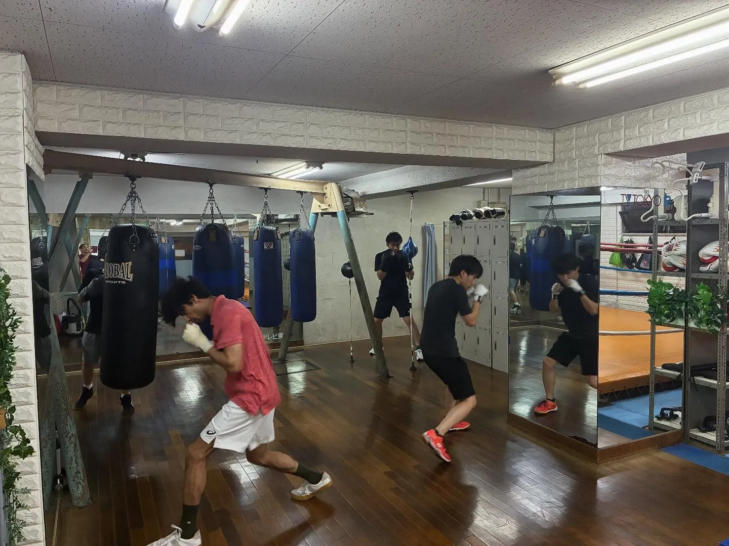 サンドバック打ち