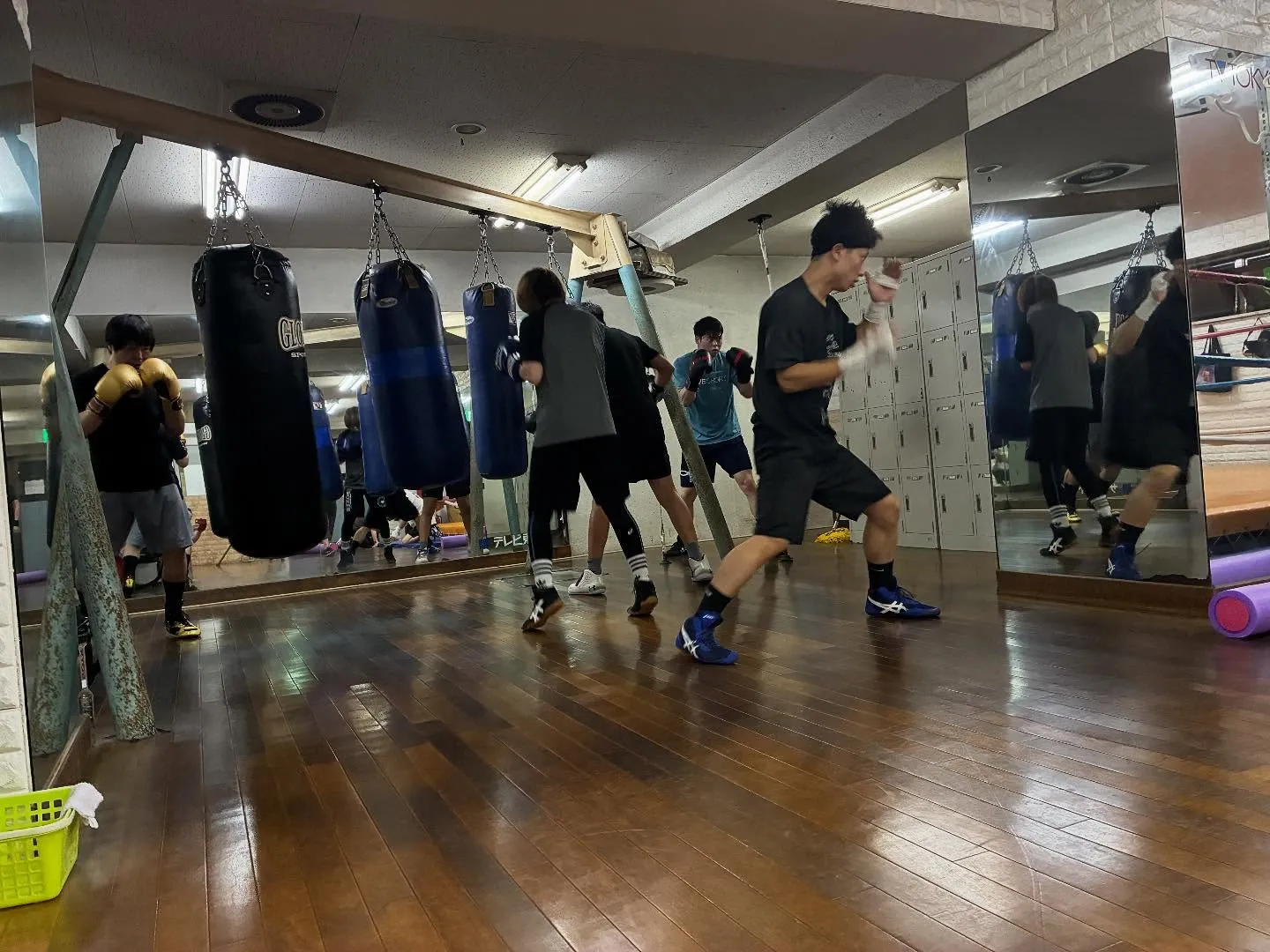 サンドバック打ち