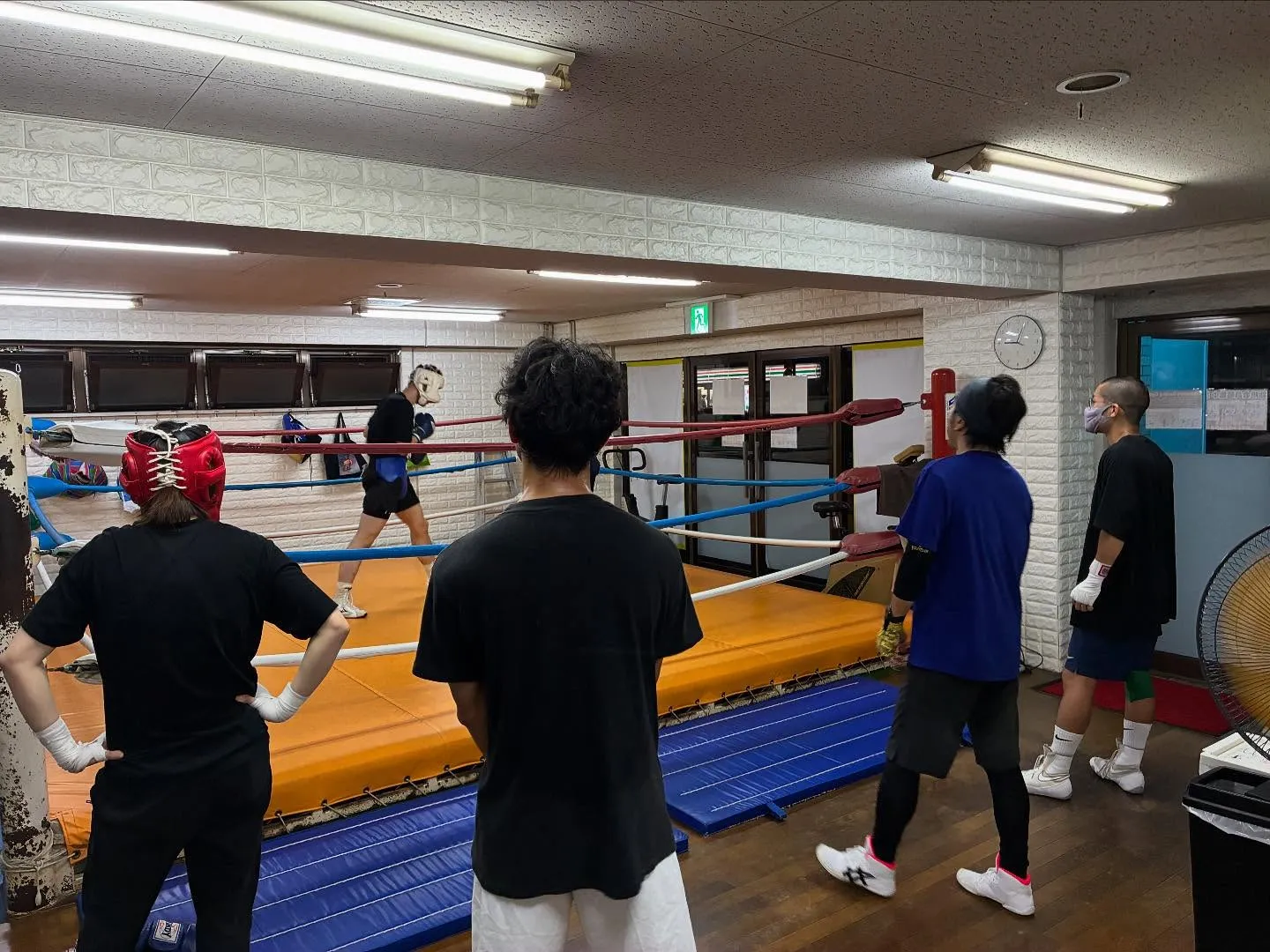 サンドバック打ち