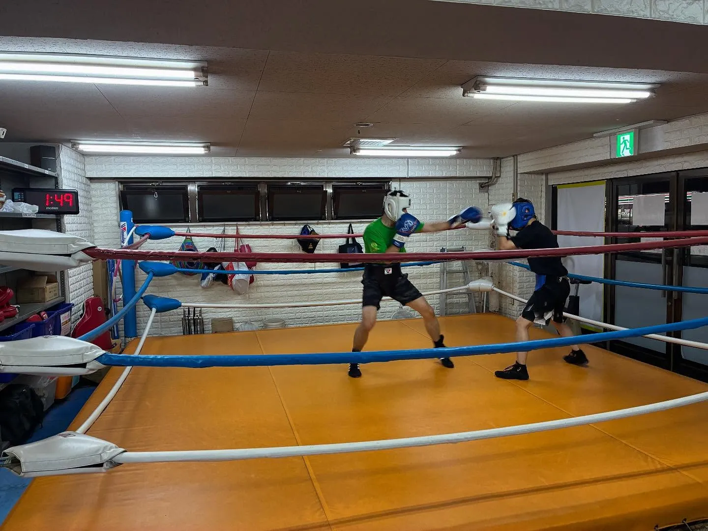 サンドバック打ち