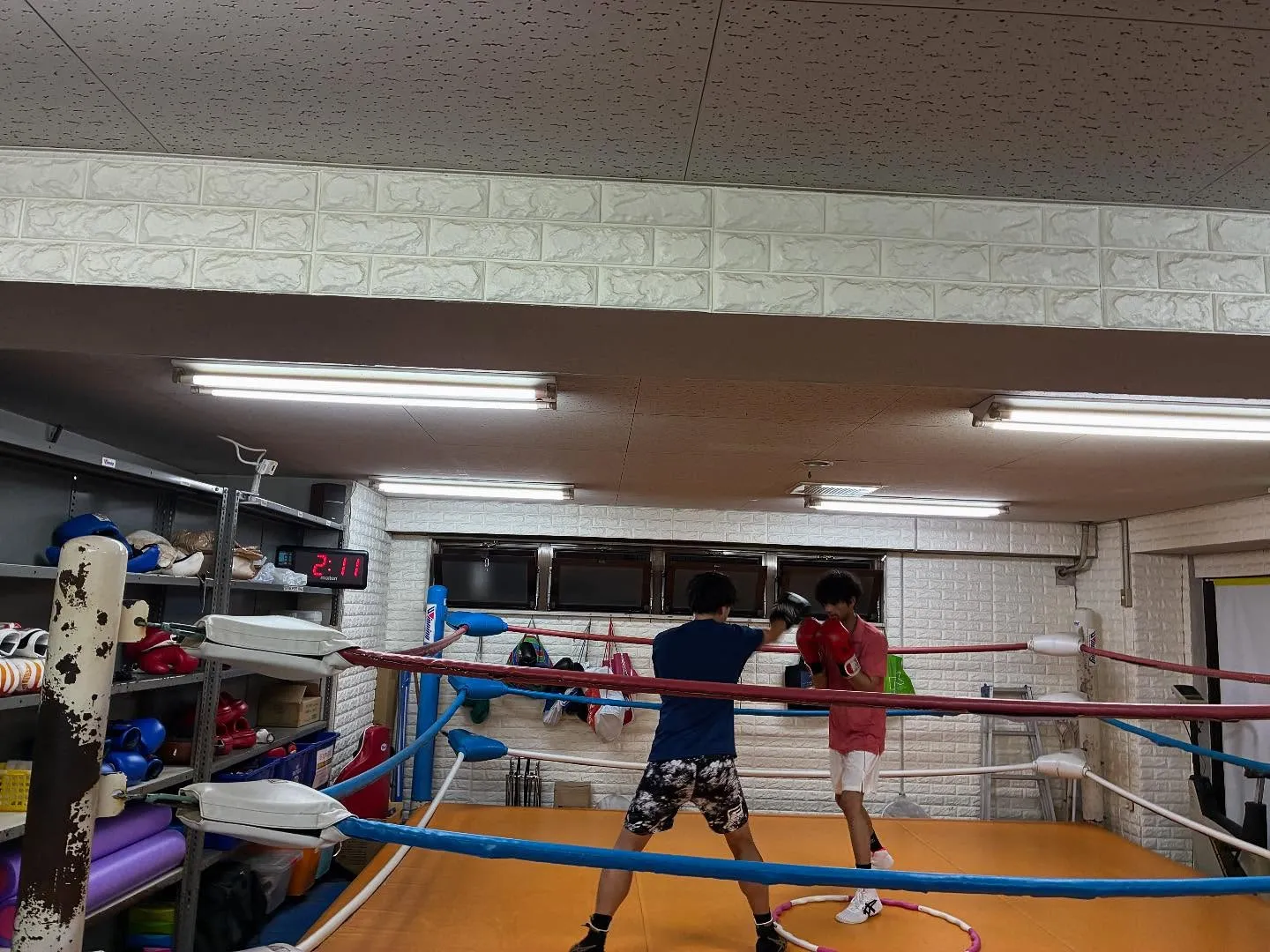 サンドバック打ち！