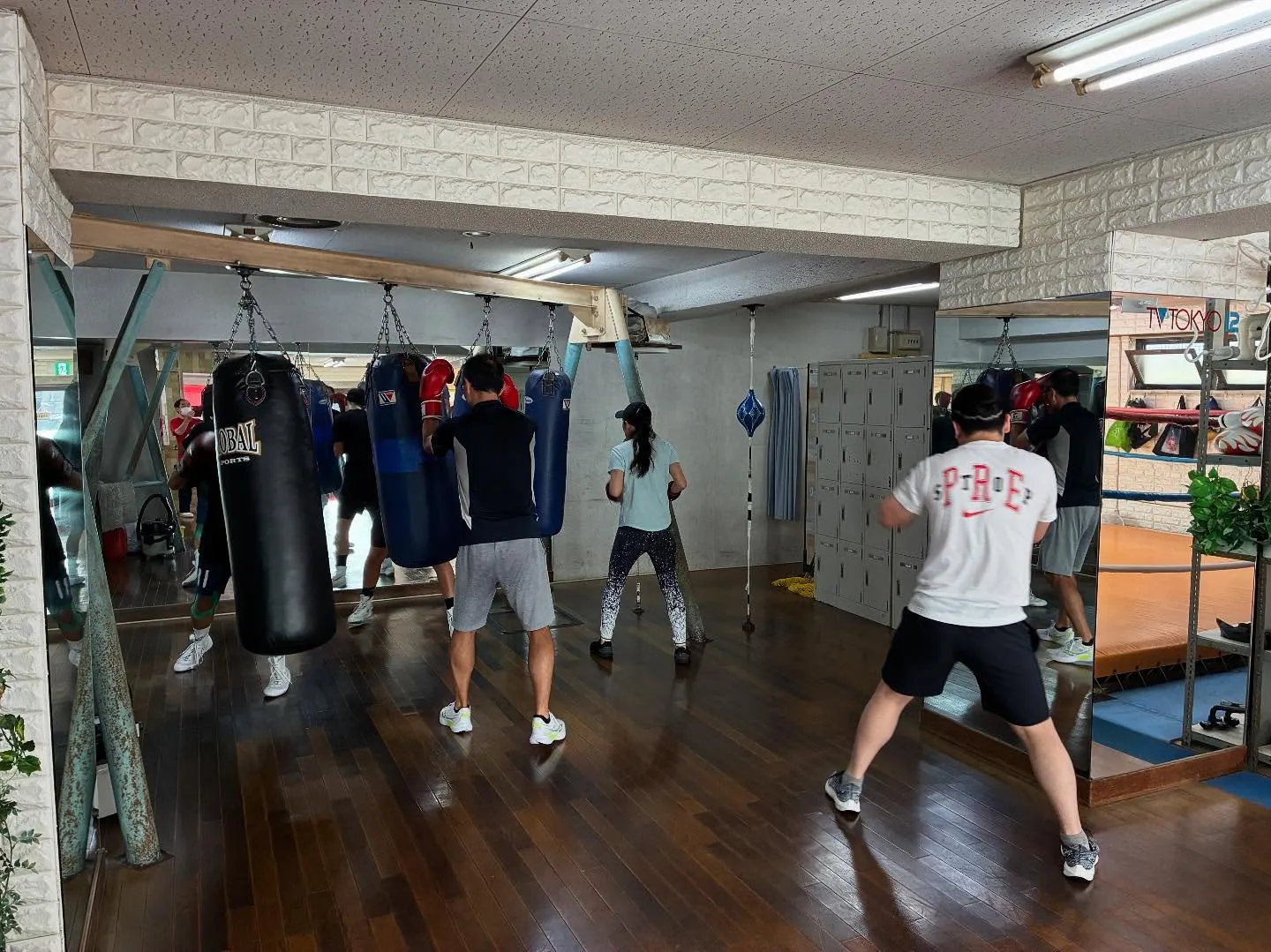 サンドバック打ち