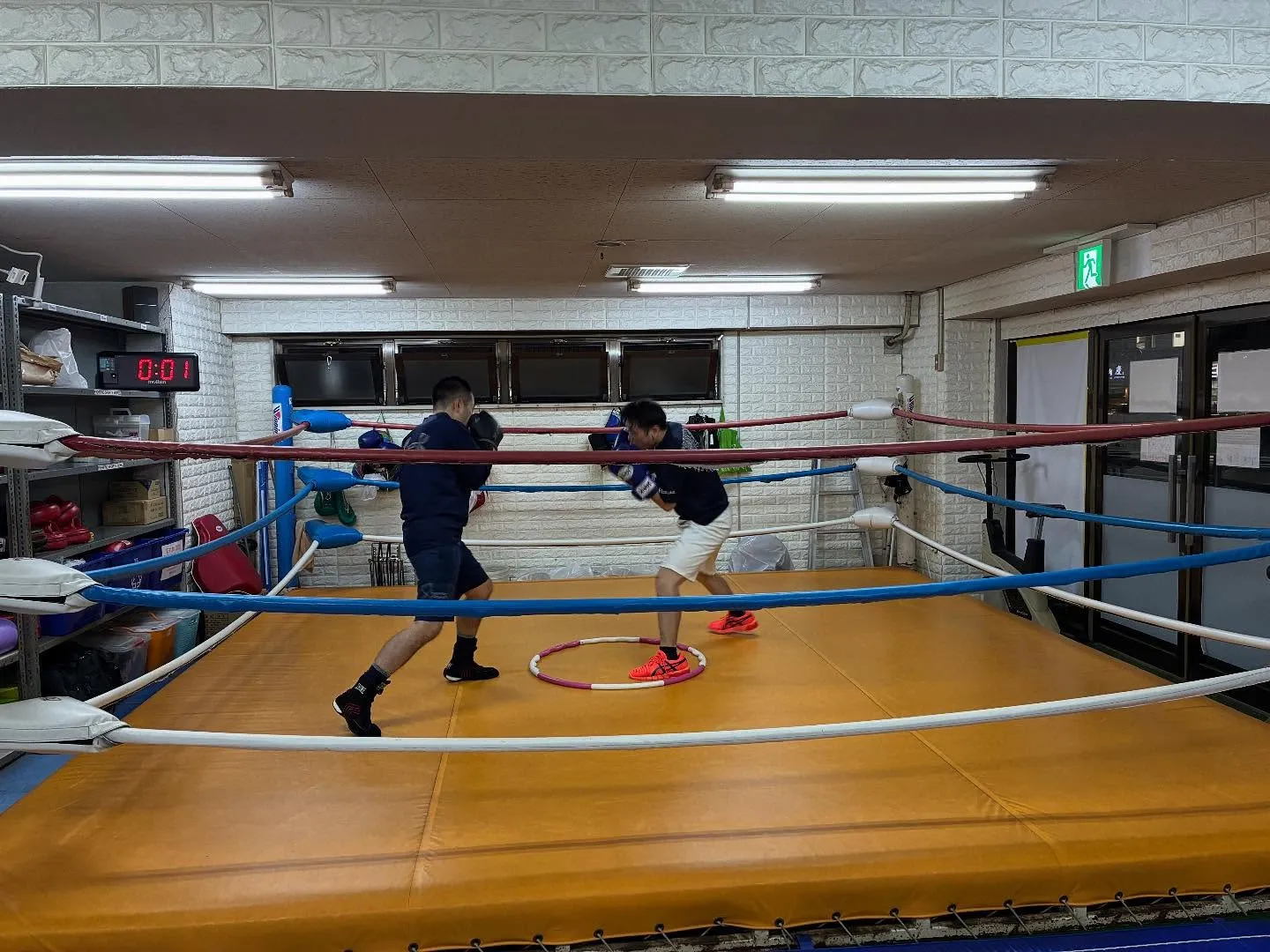 サンドバック打ち