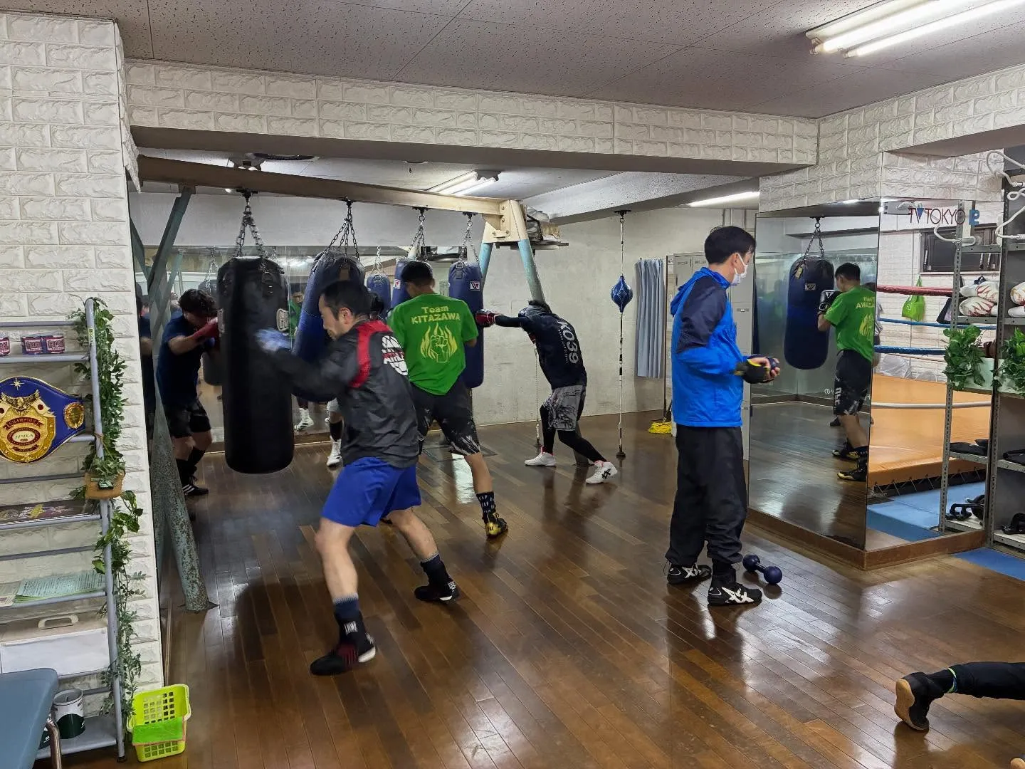 サンドバック打ち！