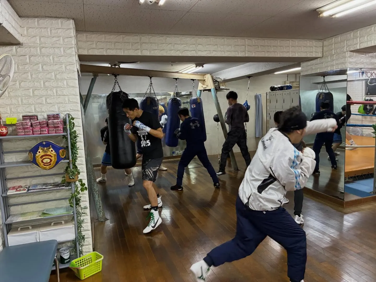 サンドバック打ち