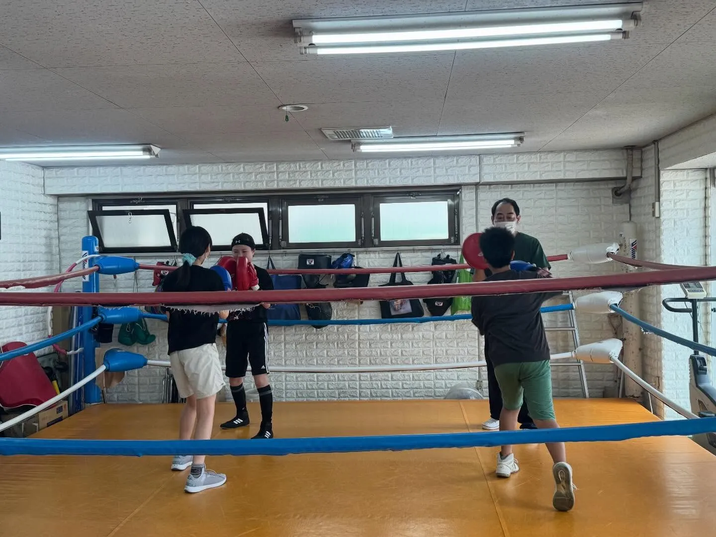ミット打ち