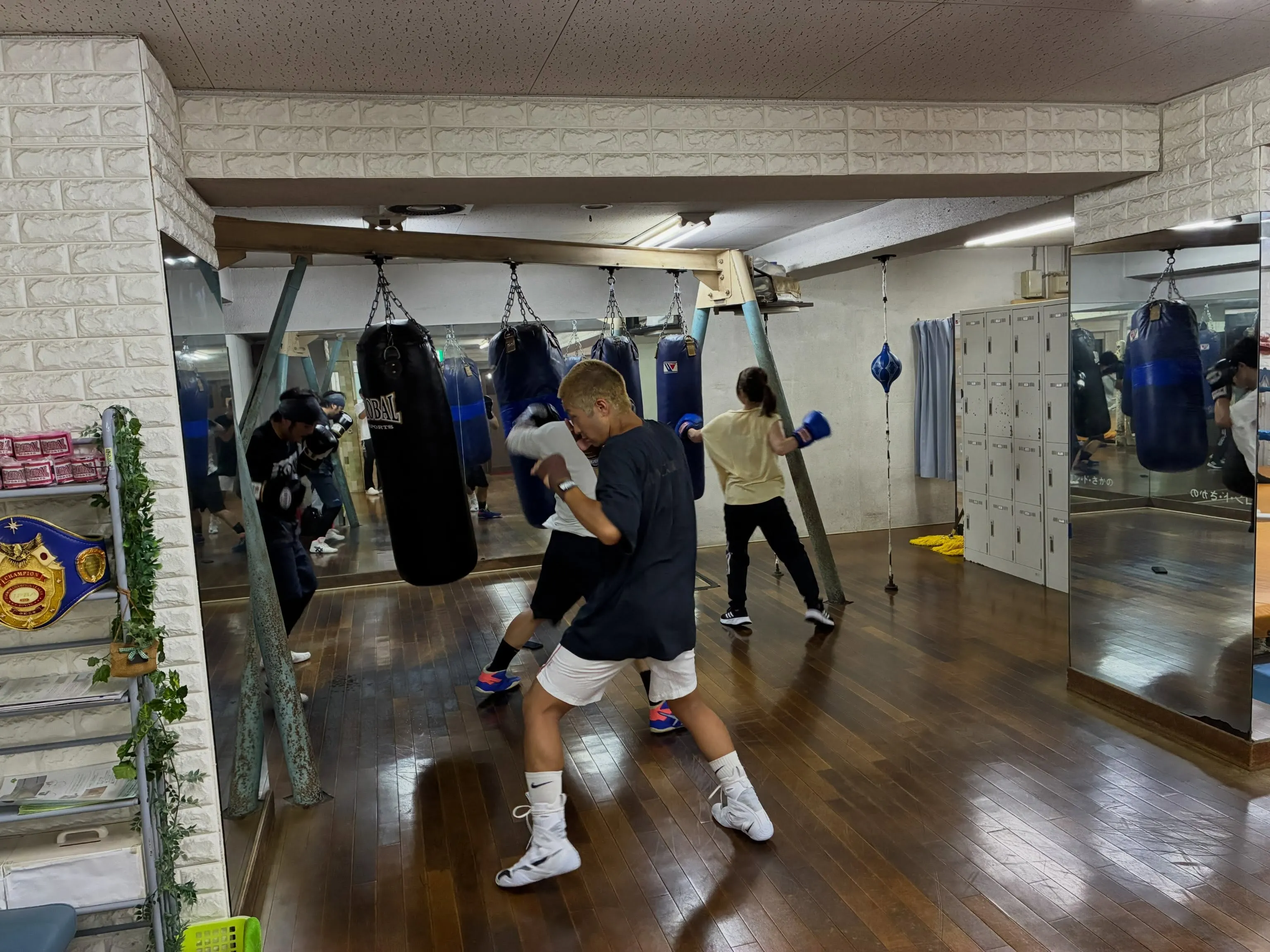 サンドバッグ打ち